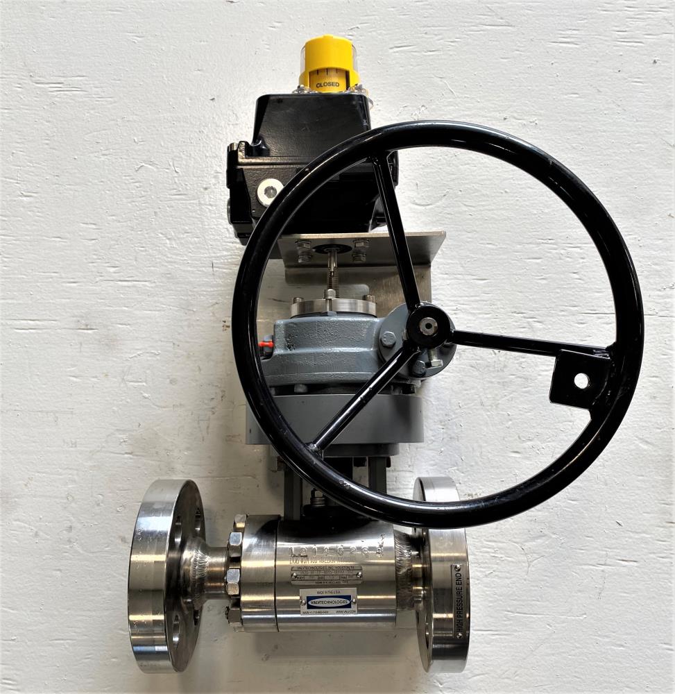 Valvtechnologies 1-1/2" 1500# 316H 2-Piece Ball Valve w/ Rotork Gearbox